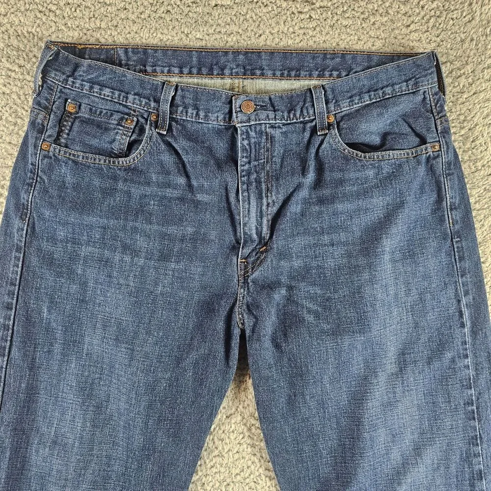 Levis no holes